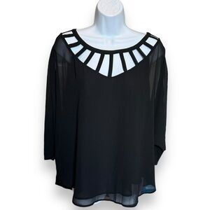 Maurices Size Large 100% Polyester Cutout Neck Pullover Top